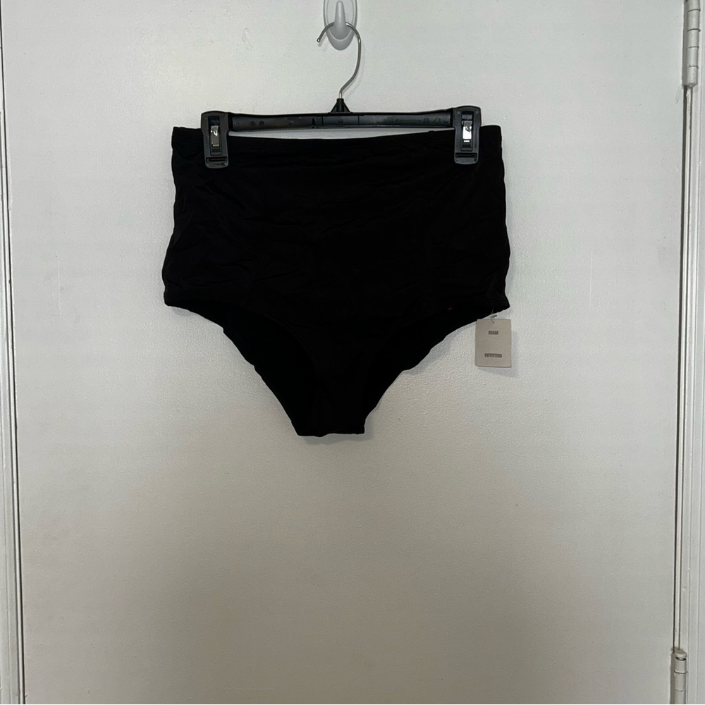 High-Waist Crisscross Back Bikini Bottoms - Picture 2 of 4